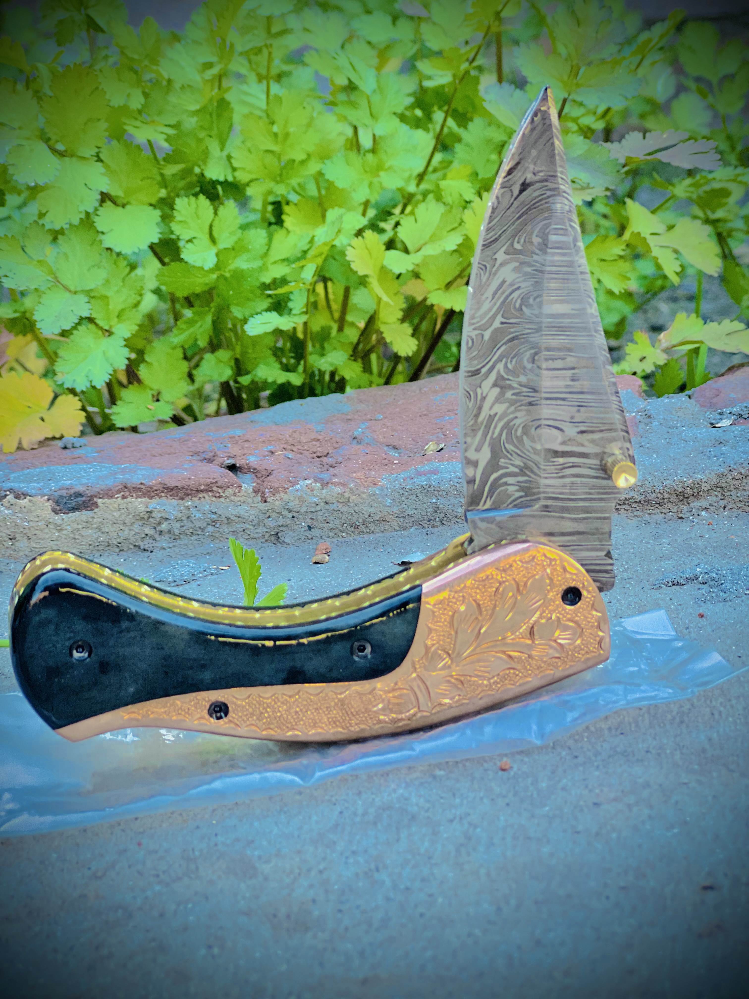 Luxury Damascus Pocket Knife - Black Horn & Copper - Hand Engraved Bolster