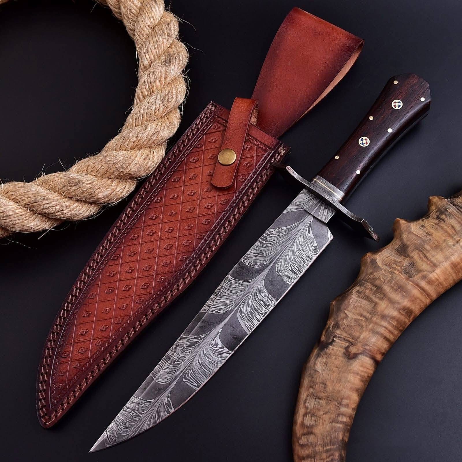 Handmade Damascus Bowie Knife - Feather Pattern Damascus Steel Hunting Knife with Rosewood Handle & Leather Sheath