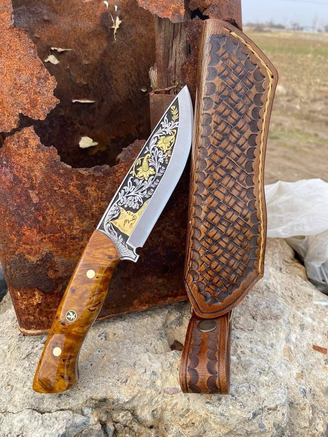 Custom Handmade Engraved Skinner Knife - Collectible Camping Knife with Leather Sheath